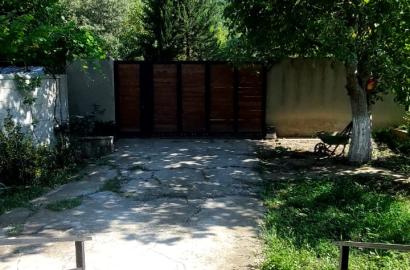 nearly repaired 7-room house for sale